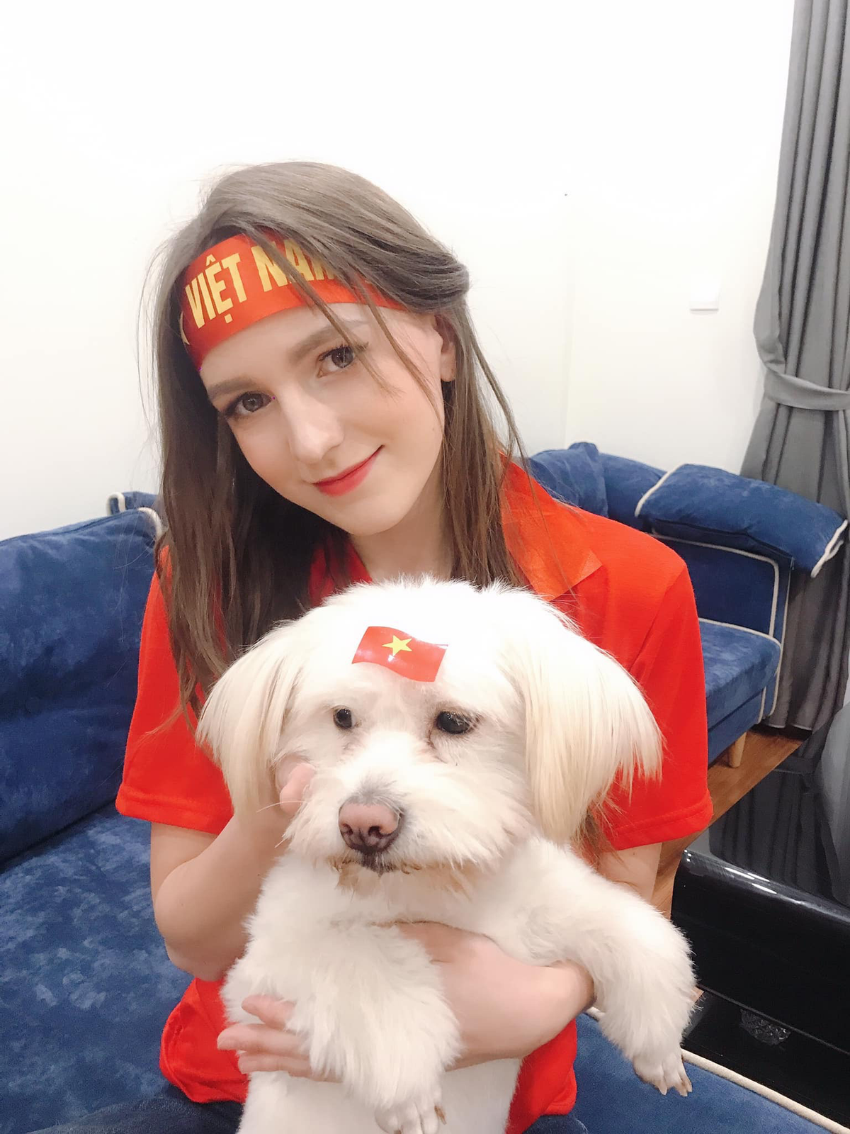 Dù dự đoán có chênh lệch so với thực tế 2-1 song cộng đồng mạng vẫn dành sự ưu ái. Người hâm mộ thậm chí còn để lại bình luận cho Alexandra rằng: "Cô gái Việt Nam".