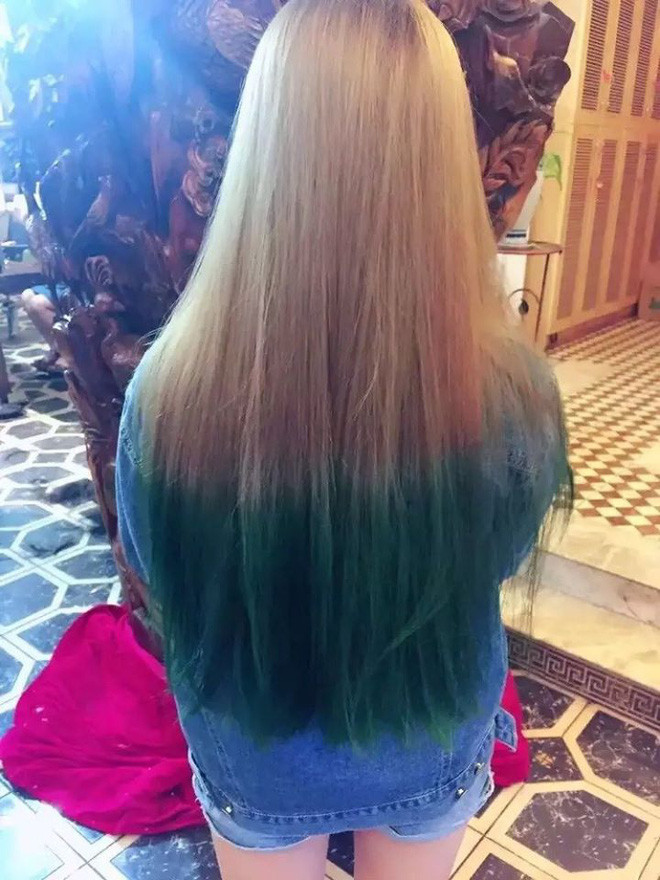 Ngoài nhan sắc xinh đẹp, đặc điểm ấn tượng nhất của Real chính là mái tóc luôn luôn đổi màu.