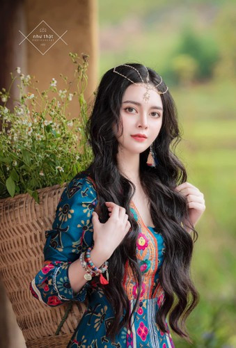 Hiện tại, số đo 3 vòng của Diệp Anh đang là 92 - 55 - 92 (cm). Đây là số đo lý tưởng khiến bất cứ cô nàng nào cũng phải mê mẩn.