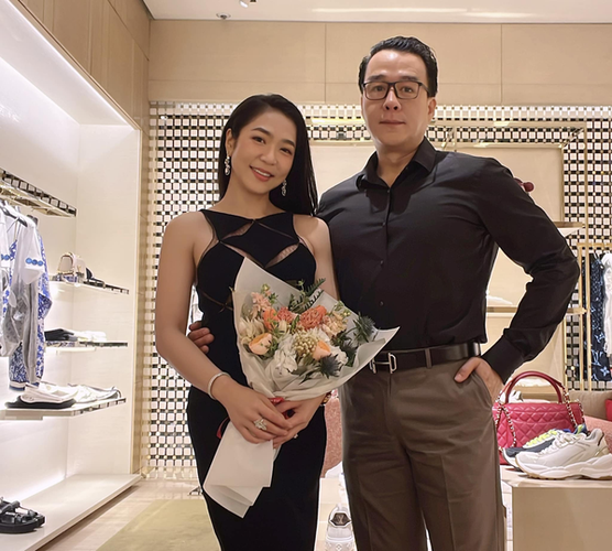 Lời đường mật của Thắng Ngô dành cho bà xã đã vấp phải không ít ý kiến trái chiều khi nhiều người cho rằng tư tưởng “Con gái là người tình kiếp trước của ba” thật sự nên bị loại bỏ khỏi xã hội hiện đại.