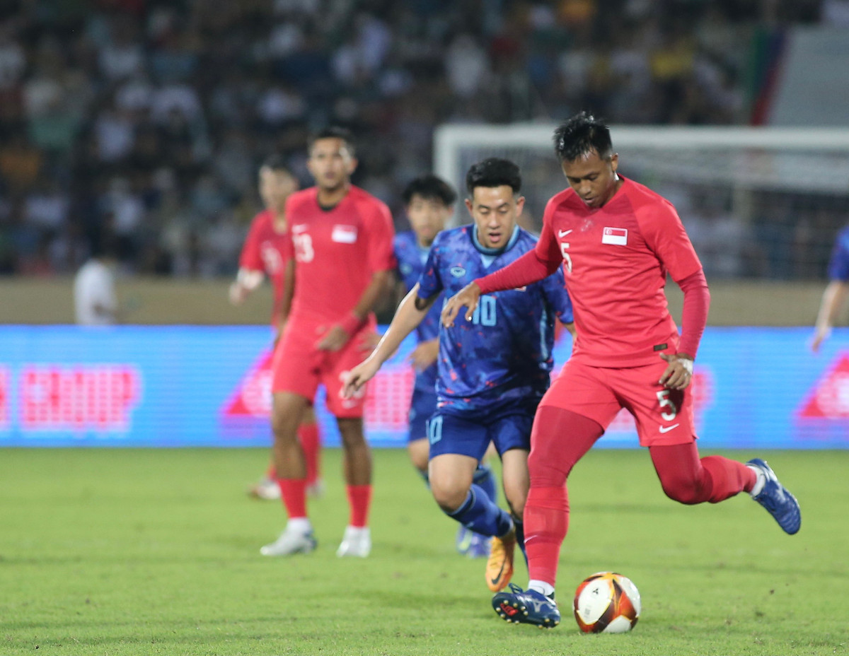 Thang 5 sao Singapore, U23 Thai Lan tro lai voi cuoc dua ban ket-Hinh-2