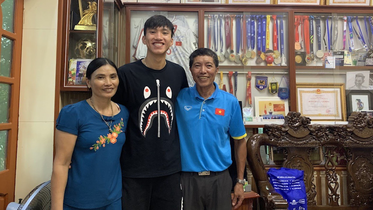 Hiện tại Đoàn Văn Hậu đang tập trung vào chuẩn bị cho mùa giải mới cùng CLB CAHN. Còn Doãn Hải My vẫn đang tiếp tục cho công việc học, vì vậy chuyện kết hôn của cả hai vẫn chưa xác định.