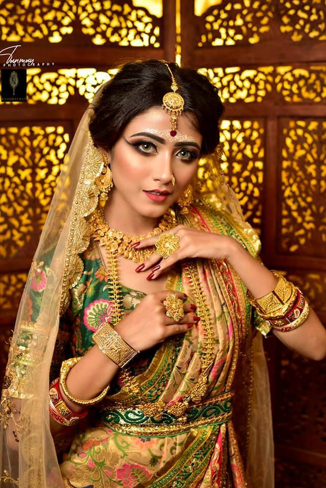 Thời điểm mới được chú ý, Joyeeta Sanyal chỉ là vũ công nghiệp dư.