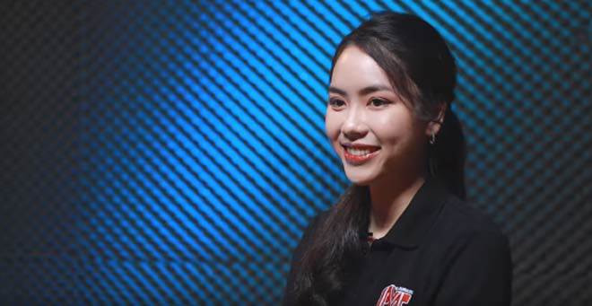 Hồng Lam hiện là sinh viên ngành Kinh doanh Quốc tế, trường Đại học Tài chính – Marketing TP.HCM.