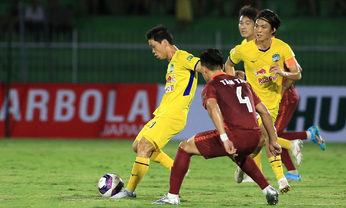 HAGL toat mo hoi truoc Binh Dinh, cam 1 diem ve 