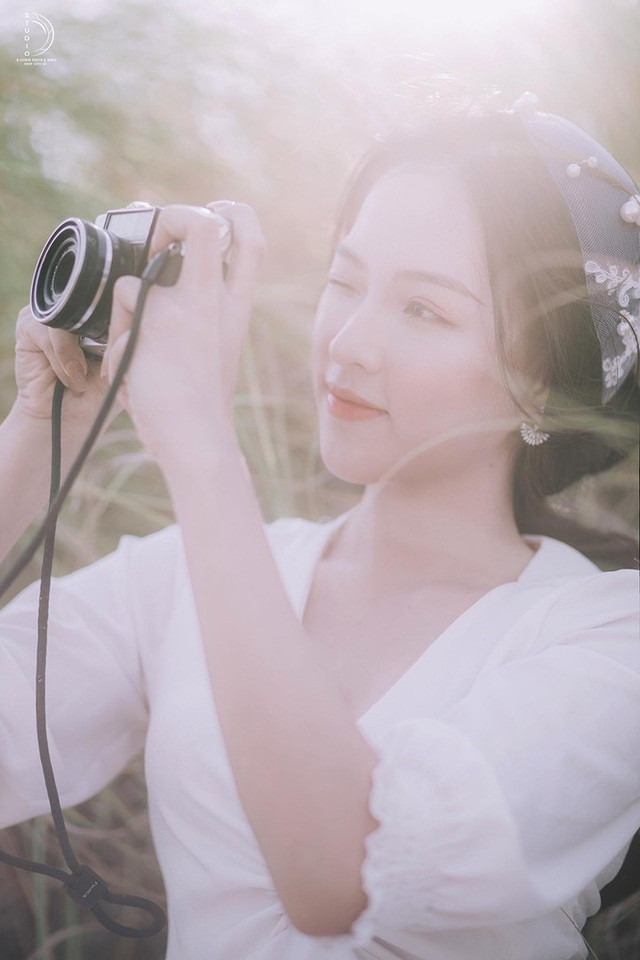 Sau chuỗi ngày khổ cực ăn uống, kiêm khem kèm với tập luyện khoa học, Trúc Lâm đã giảm được 21 kg và sở hữu thân hình cân đối.