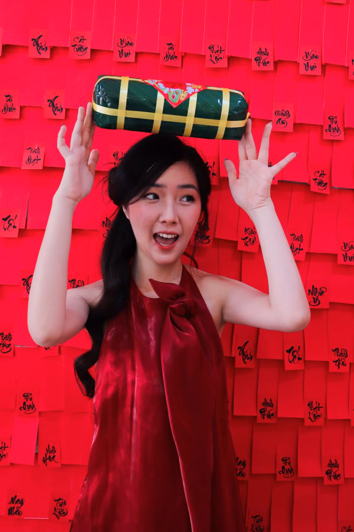 Hiện tại, Trần Thương Huyền theo đuổi công việc người dẫn chương trình song ngữ cho nhiều sự kiện trong nước và quốc tế.