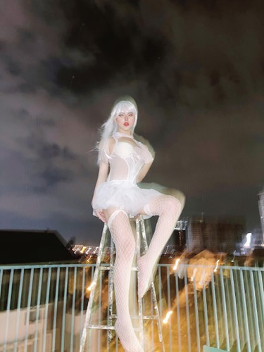 Trần Đức Bo được ví là "Thảm hoạ trên Tik Tok" và thường xuyên bị cư dân mạng réo tên, chế ảnh đầy hài hước.