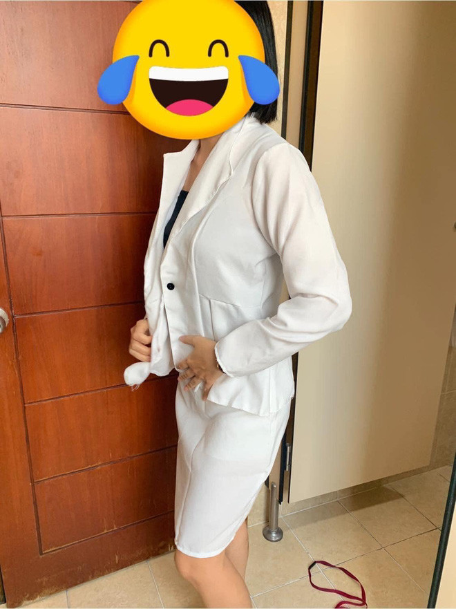 Set đồ Tuyết Nhung đặt mua được người mẫu mặc trông khá dày dặn, form dáng chuẩn và được shop online rao bán với mức giá sale chỉ còn gần 300 nghìn.