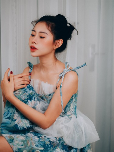 Với độ phủ sóng của mình trên TikTok, Việt Phương Thoa đã gây được ấn tượng với các nhãn hàng. Vì thế, cô được mời đi dự khá nhiều sự kiện.