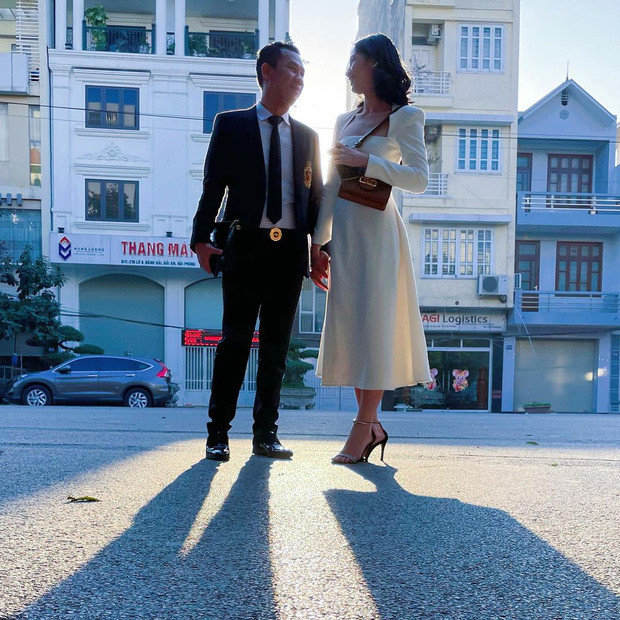 Sau cuộc hôn nhân với nữ ca sĩ Lệ Quyên, đại gia Đức Huy lập tức dính phải tin đồn tình ái với Cẩm Đan, gái đẹp An Giang 2k2 và cũng là top 15 Hoa hậu Việt Nam 2020.