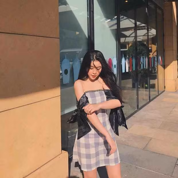 Dân mạng like ảnh Quỳnh Thi mỏi tay vì tấm nào cũng xinh, cũng chất.