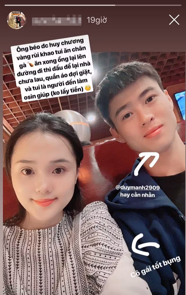 Quỳnh Anh thông báo chuyện mang thai con trai vào đầu tháng 5/2020, khoảng 3 tháng sau hôn lễ hoành tráng với Duy Mạnh.