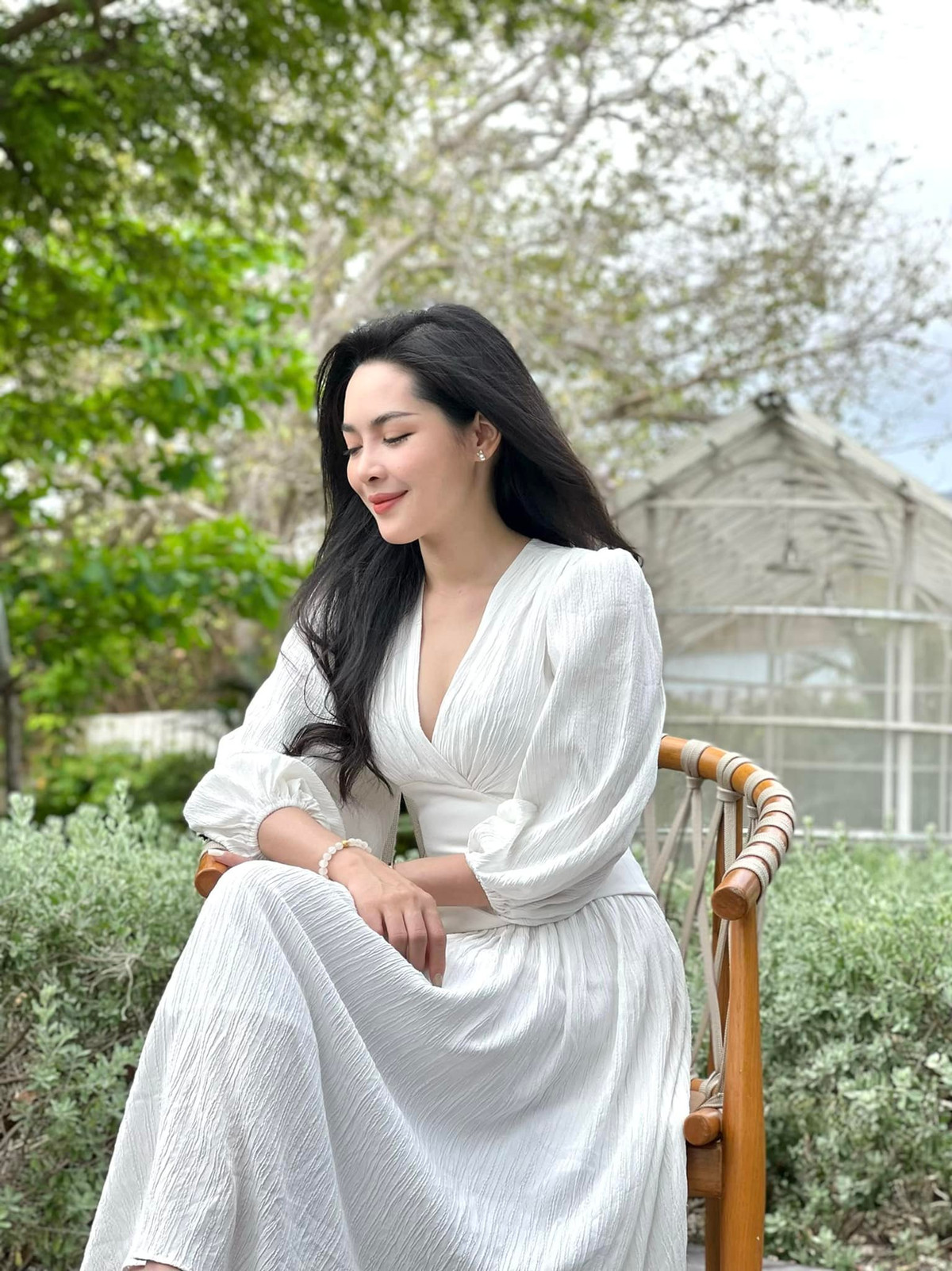 Thanh Quỳnh cho biết cách đây 3 năm cô từng tiến hành hút mỡ bụng để có vòng eo thon gọn hơn. Nhưng vốn thuộc tạng người dễ tăng cân lại ít có thời gian đến phòng tập nên cô nàng đã cố gắng thay đổi khẩu phần ăn.