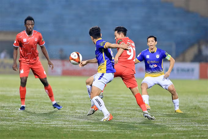 Ha Noi FC thang Hai Phong trong ngay Van Quyen co ban thang 100-Hinh-2