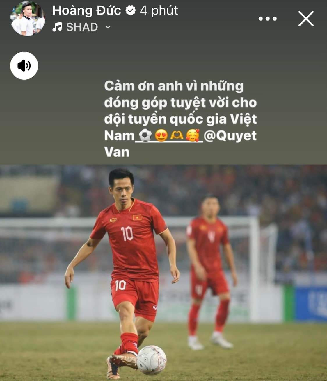 Trong cả sự nghiệp thi đấu cho ĐTQG, Văn Quyết đã có 16 bàn thắng sau 56 trận. Ở cuộc đối đầu với Ấn Độ vào ngày 12/10, Văn Quyết vào sân ở cuối hiệp hai và thi đấu rất tốt. Vì thế, nhiều người hẳn sẽ bị bất ngờ với quyết định này.