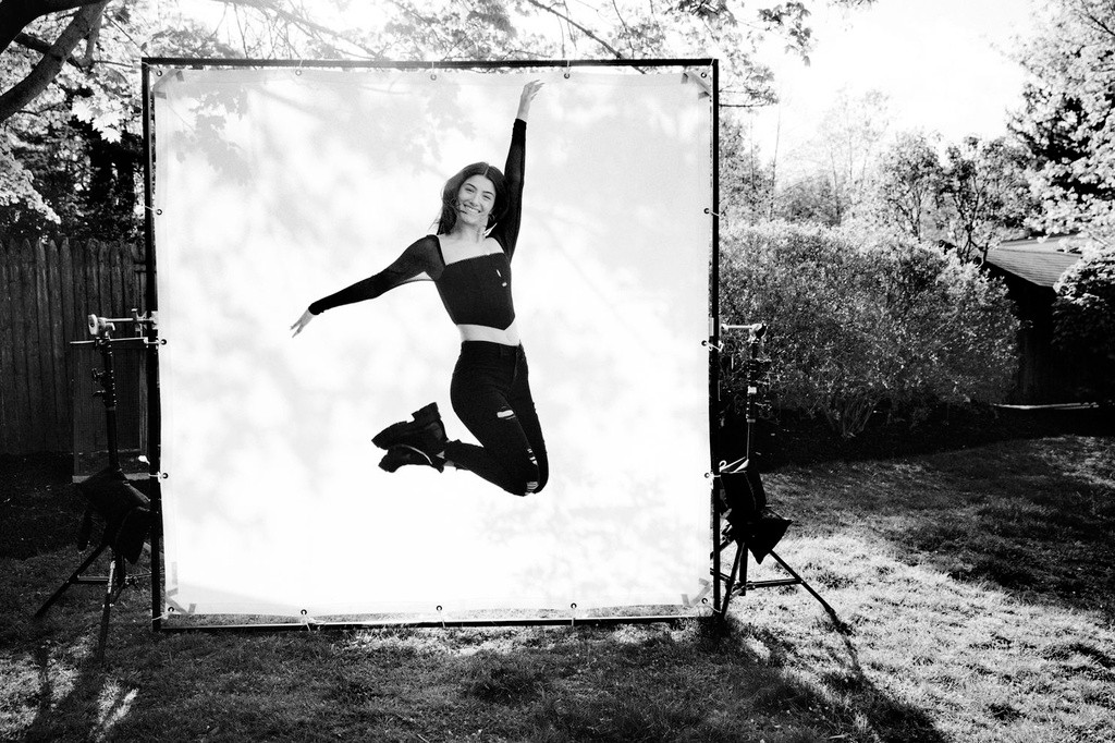 Chỉ sau 9 tháng sử dụng, D'Amelio có hơn 41,4 triệu người theo dõi toàn cầu, trở thành hot girl TikTok có lượng người theo dõi nhiều nhất thế giới.