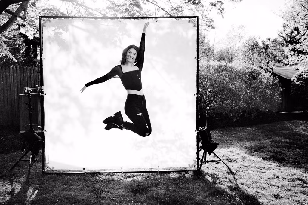 Chỉ sau 9 tháng sử dụng, D'Amelio có hơn 41,4 triệu người theo dõi toàn cầu, trở thành hot girl TikTok có lượng người theo dõi nhiều nhất thế giới.