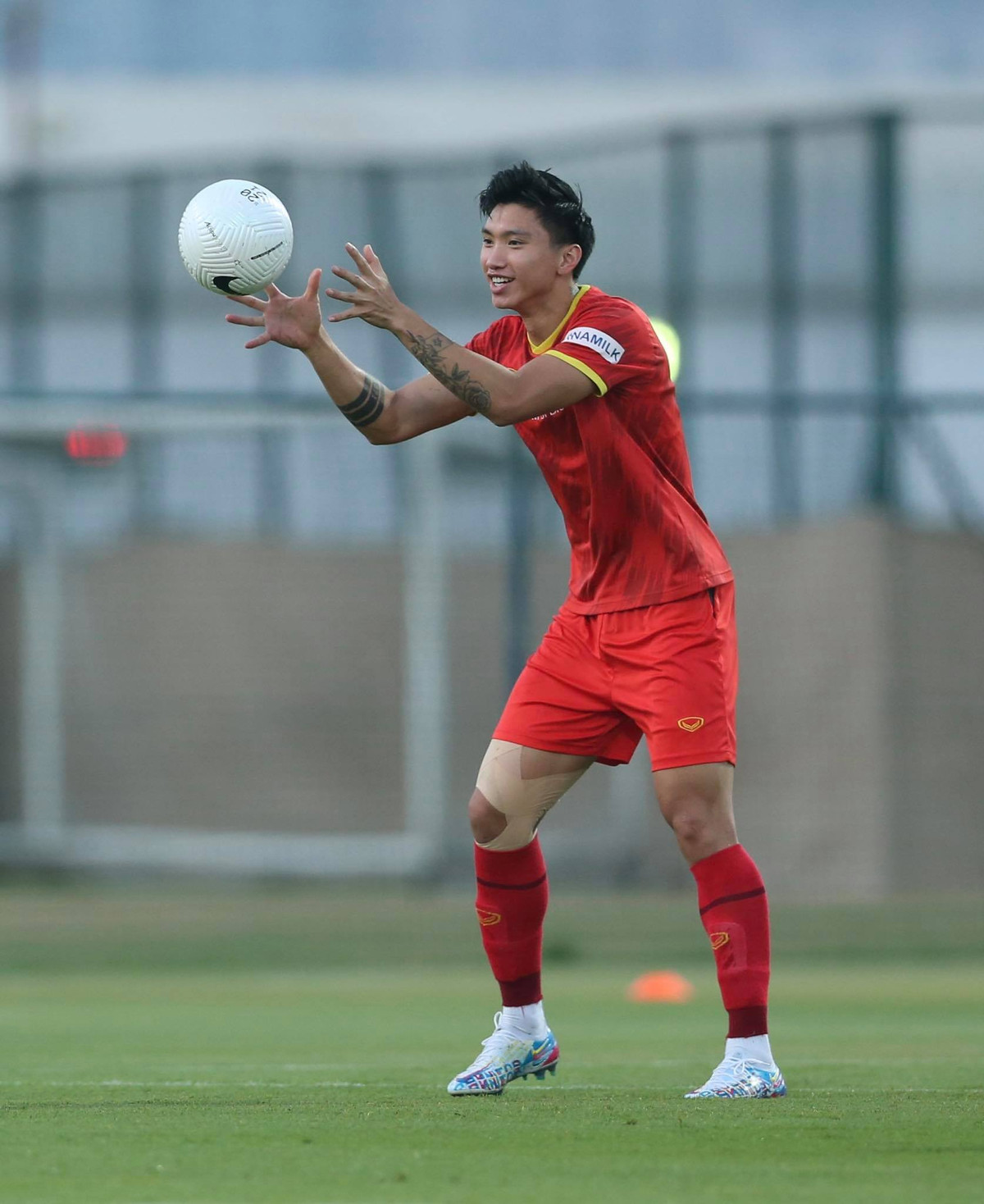 Dù lộ "7749" hint hẹn hò bị dân mạng bóc ra nhưng Đoàn Văn Hậu và Doãn Hải My vẫn im lặng và chưa có động thái sẽ đem mối quan hệ ra ánh sáng.