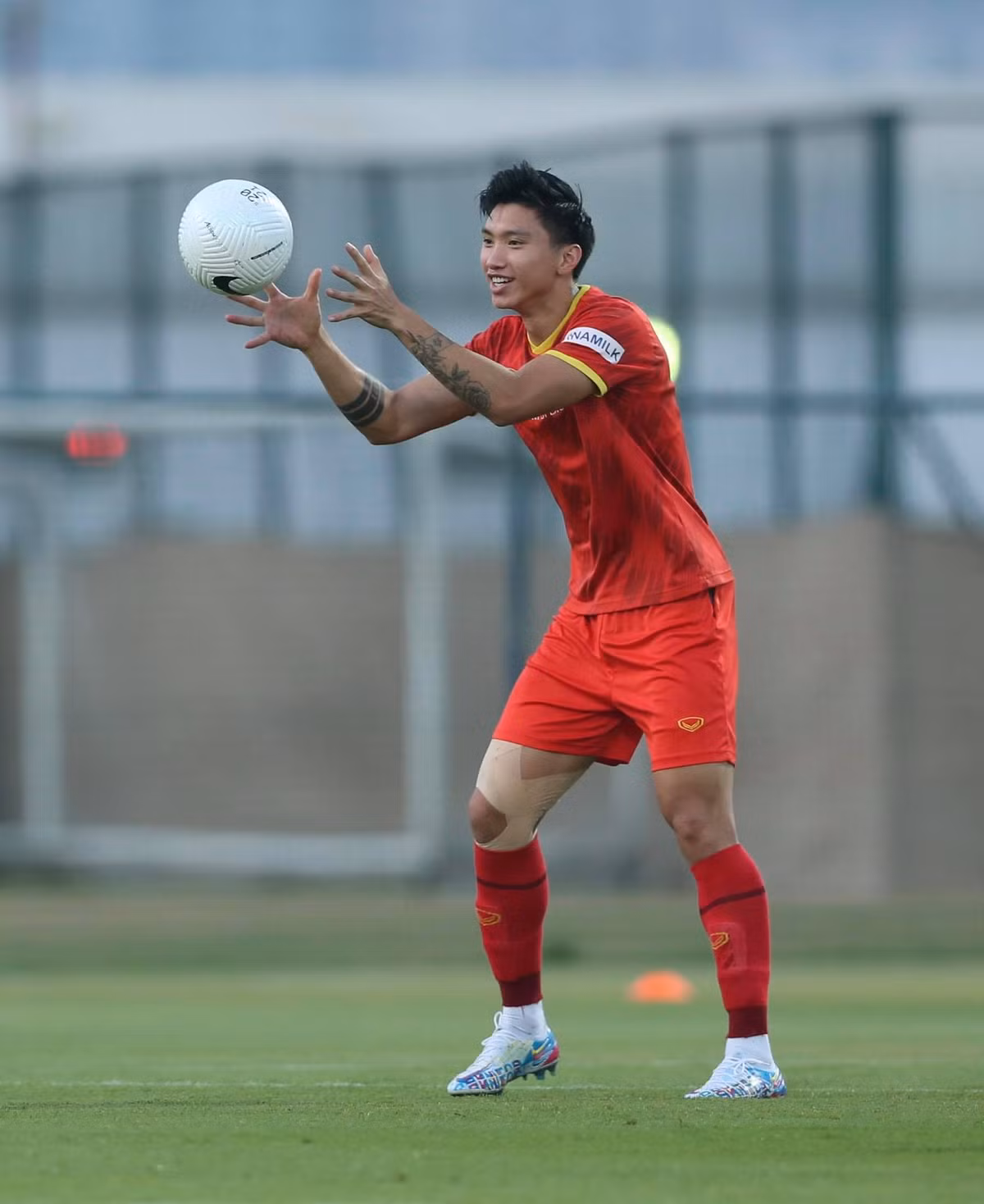 Dù lộ "7749" hint hẹn hò bị dân mạng bóc ra nhưng Đoàn Văn Hậu và Doãn Hải My vẫn im lặng và chưa có động thái sẽ đem mối quan hệ ra ánh sáng.