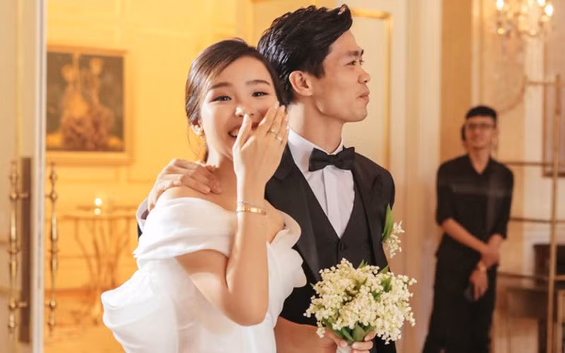 Vì vậy mà phía dưới bài đăng liên quan đến thông tin này, nhiều người đã để lại bình luận động viên, ủng hộ Công Phượng.