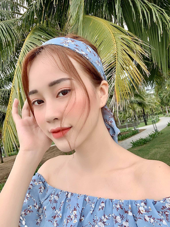 Về sự nổi tiếng có sẵn của mình, Mai Phương chia sẻ: "Mình nghĩ khi bước vào cuộc thi thì ai cũng có cơ hội như ai, trước đó bạn có là ai thì cũng không quyết định được điều gì cả...