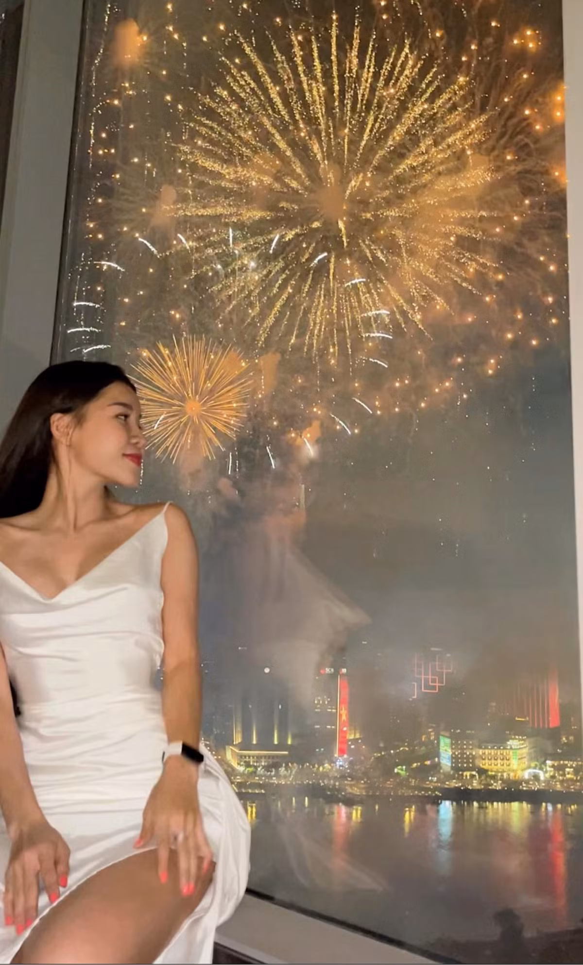 Những hình ảnh khoe vóc dáng xuất sắc được Yến Xuân không ngần ngại khoe lên trang cá nhân.