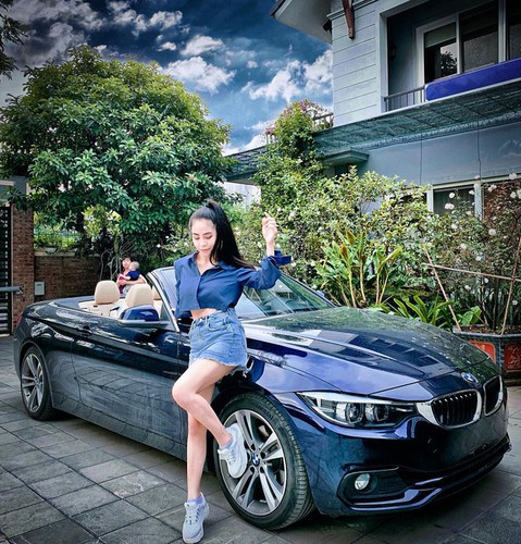 Vì vậy, Kiều Anh và chồng được đánh giá là có tiềm lực kinh tế khá mạnh. Chính bản thân người đẹp cũng tiết lộ là cô được ông xã vô cùng cưng chiều.