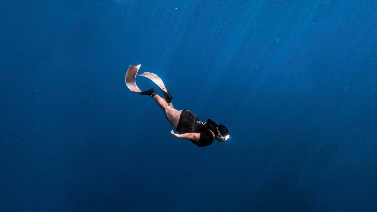 Sharry Lei cho biết: "Đối với những ai muốn thử hoặc chưa thử lặn tự do, hãy thử. Hoạt động này sẽ làm giảm căng thẳng về mặt tinh thần của bạn. Bạn có thể lặn tự do ngay cả khi bạn không biết bơi".