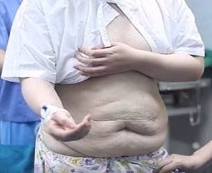 Kết thúc vai trong bộ phim truyền hình ăn khách, Thuỷ Tiên lên đường sang Trung Quốc học tập và tìm kiếm cơ hội kinh doanh.