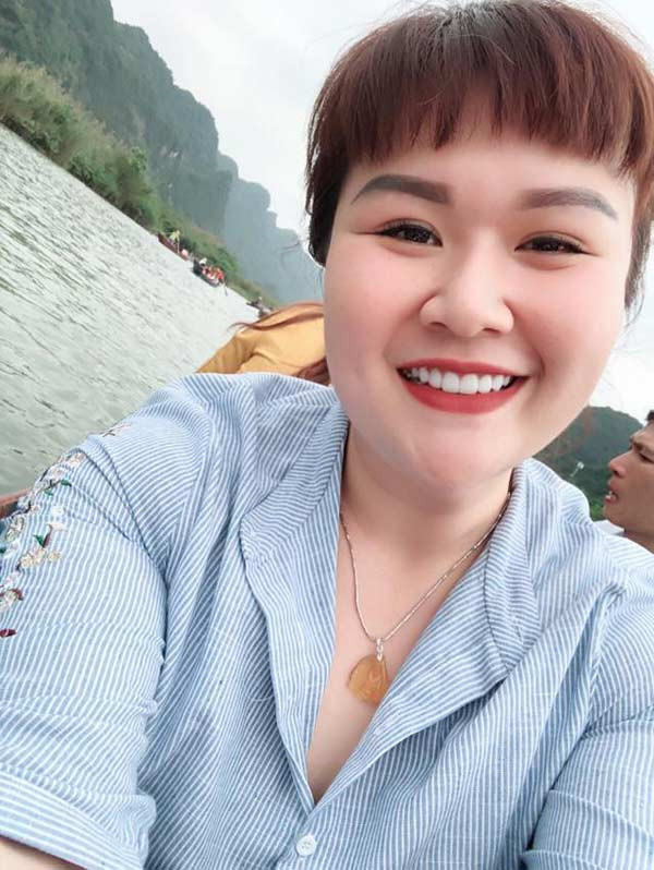 Cuối năm 2020, Thuỷ Tiên về nước. Lúc này, cô quyết tâm giảm cân một cách bài bản. Sau hơn 6 tháng nỗ lực, cô đạt được mốc 79 kg.