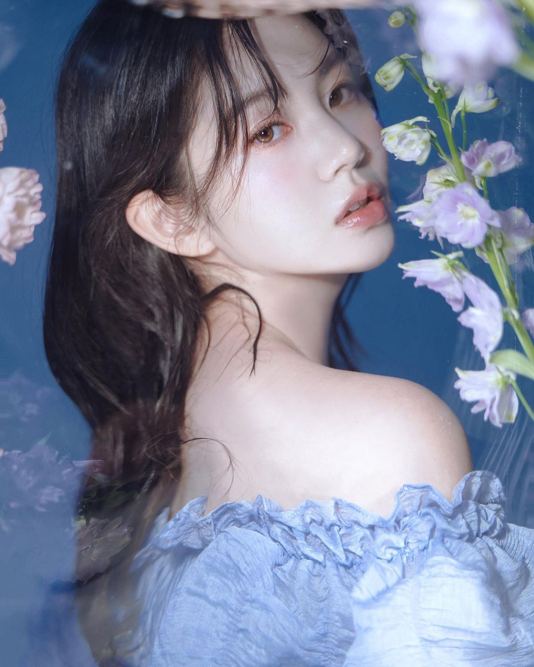 Rock Cha Eun có thời gian cô là phát thanh viên. Bên cạnh đó, hot girl Hàn Quốc này từng tốt nghiệp khoa Piano của Đại học Nữ sinh Dongduk.