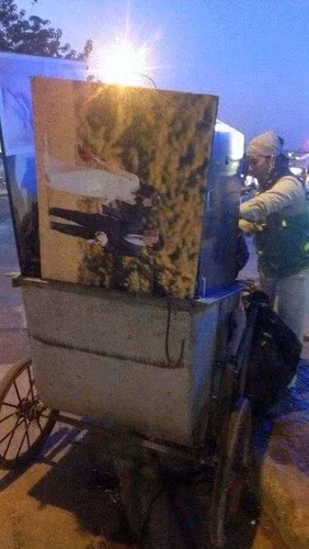 Bên cạnh những ý kiến cho rằng việc chụp ảnh cưới quá đắt tiền dẫn đến lãng phí, netizen cũng cho rằng việc nó là điều cần thiết dù sau có để làm gì.