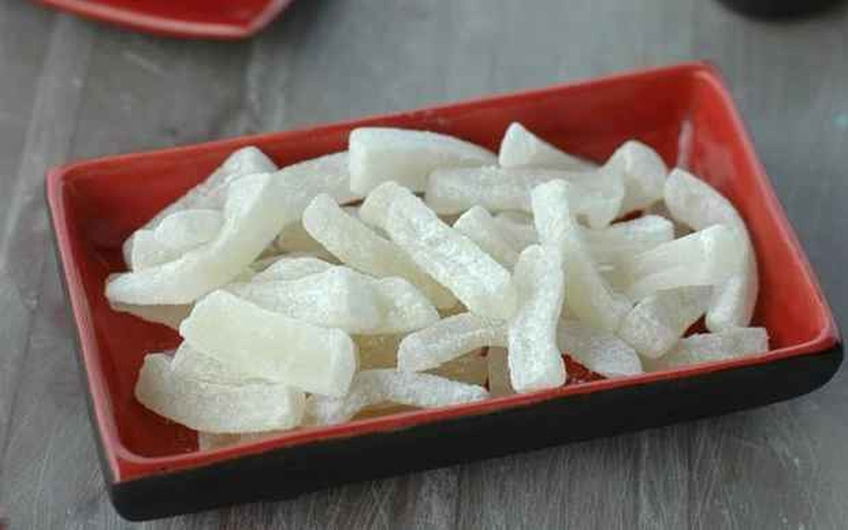 Mứt bí món ăn mà dân tình kháo nhau cần tránh xa "cả km" mỗi dịp năm mới nếu muốn "giữ dáng"