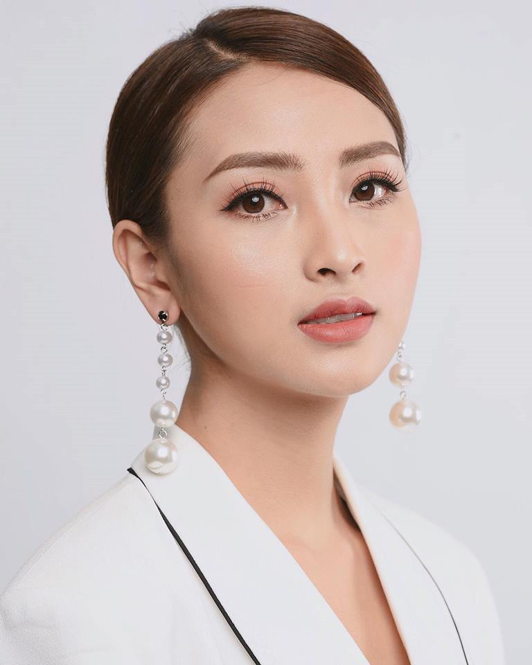 Tên tuổi của Mù Tạt gắn liền với chương trình Bữa Trưa Vui Vẻ từ những ngày đầu tiên.