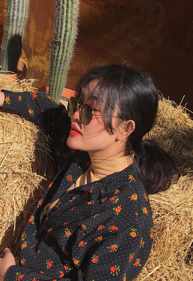 Chia sẻ về style thời trang và phong cách ảnh của mình, Bách Liên cho biết bản thân cô bạn rất mê những diễn viên đình đám này và phong cách của họ. Bên cạnh đó, gái xinh cũng yêu thích săn đồ si.