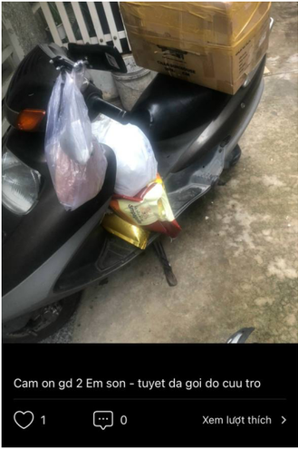 Không những thế, trong suốt tháng 8 - thời điểm TP HCM giãn cách theo Chỉ thị 16, người đàn ông liên tục đăng những thùng hàng chất đầy thịt cá, thậm chí còn có gia đình bên Mỹ gửi thuốc về "tẩm bổ".