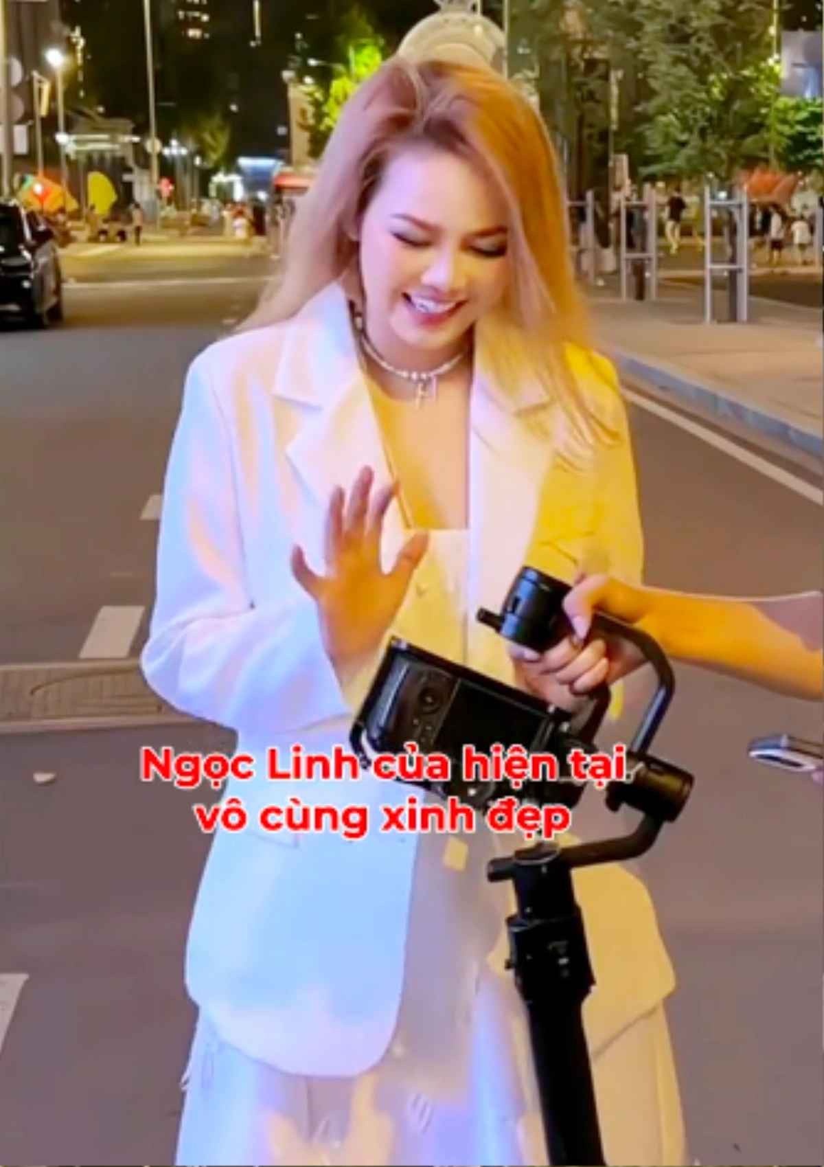 Sau bao nỗ lực, "Cô Hai Báo" Ngọc Linh ở hiện tại đã sở hữu diện mạo mới mẻ hoàn toàn.