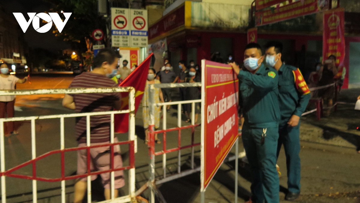 Do bo cach ly y te khu vuc dan cu vu truong New Phuong Dong-Hinh-2