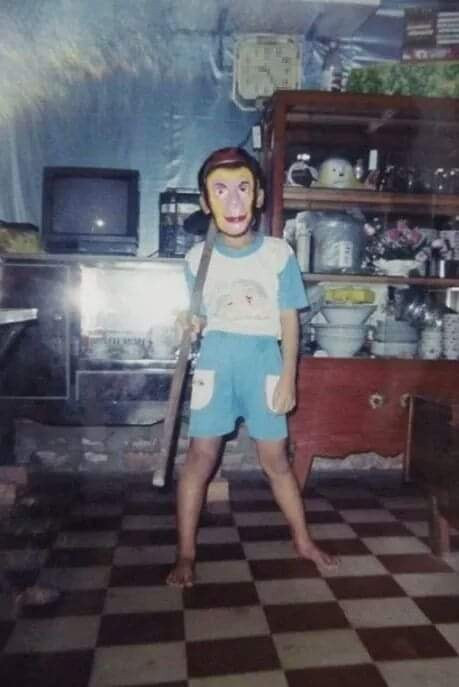 Trung thu của 8X, 9X không thể thiếu mặt nạ đủ hình thù Ngộ Không, Bát Giới...