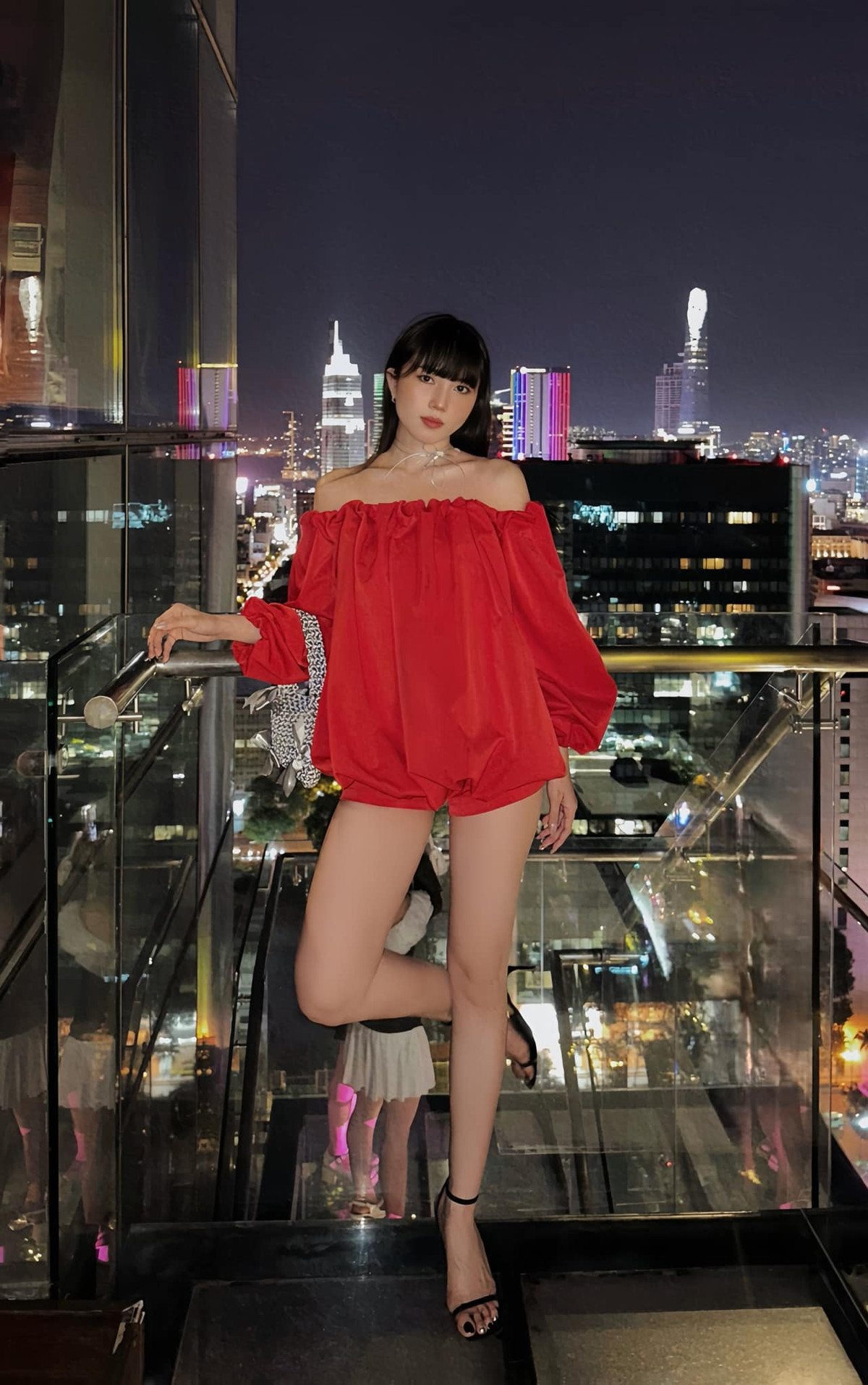 Hiện tại, Ngọc Bích sống và làm việc tại TP.HCM. Cô là huấn luyện viên gym, thường xuyên chia sẻ các video tập luyện để truyền cảm hứng chăm sóc nhan sắc, sức khỏe đến các chị em.