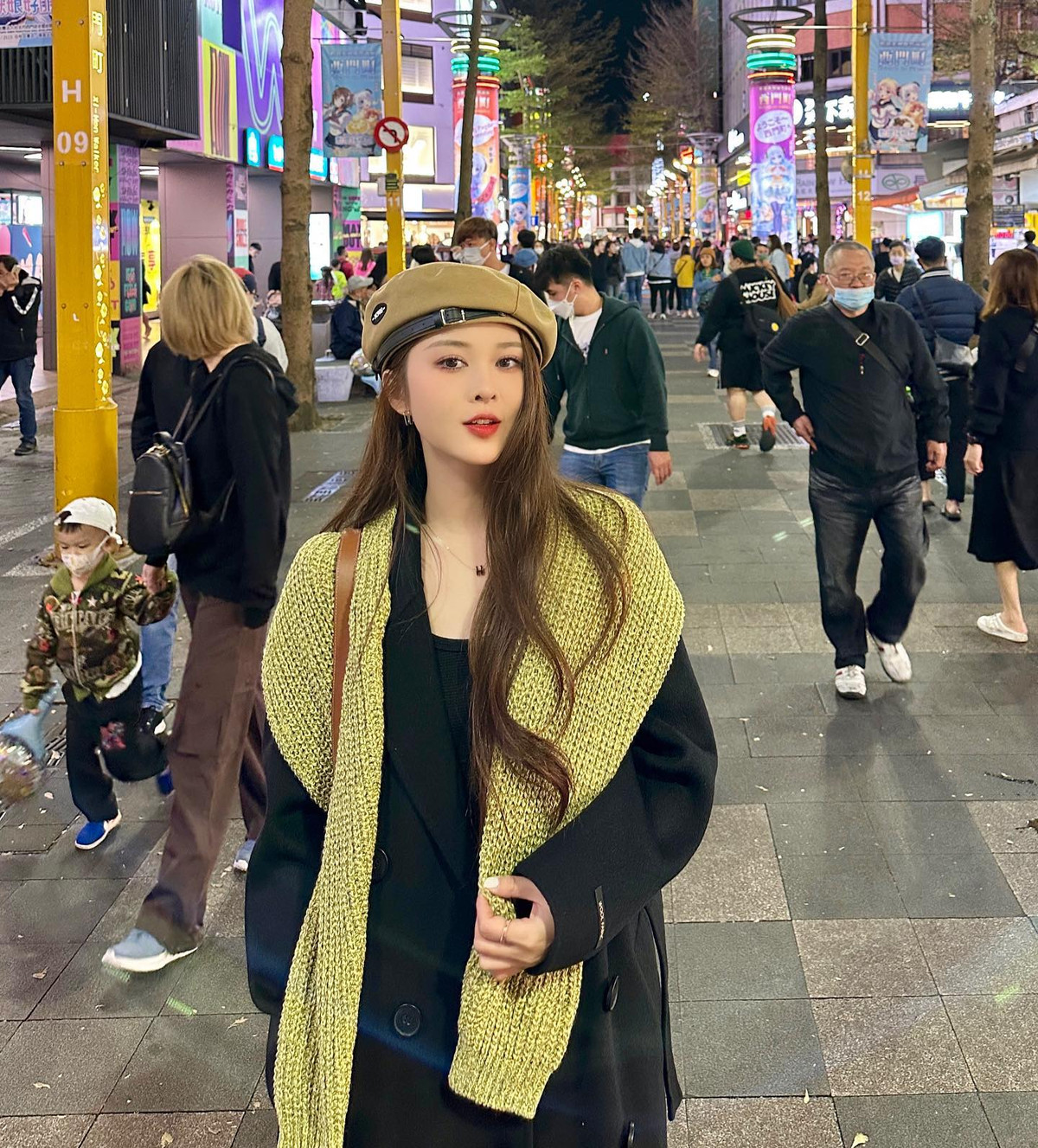 Chuyển hướng làm diễn viên, hot girl Ribi Sachi gặt hái nhiều thành công nhất định.