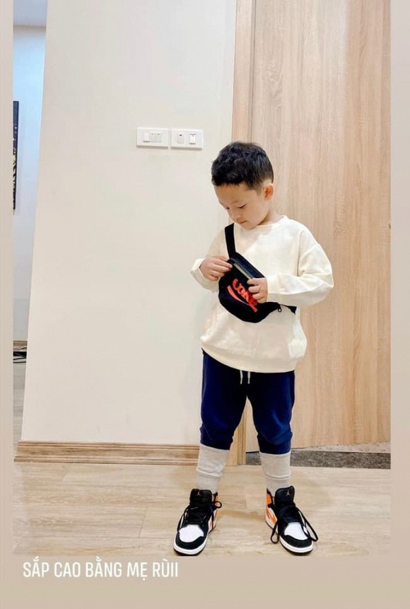 Dù không còn hoạt động nghệ thuật song Ly Kute vẫn luôn nhận được tình cảm yêu mến từ người hâm mộ.