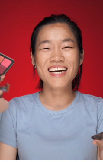 Mới đây, TikToker Lê Thuỵ Coconut bất ngờ trở thành nhân vật trải nghiệm của "phù thuỷ makeup" Ty Lê.