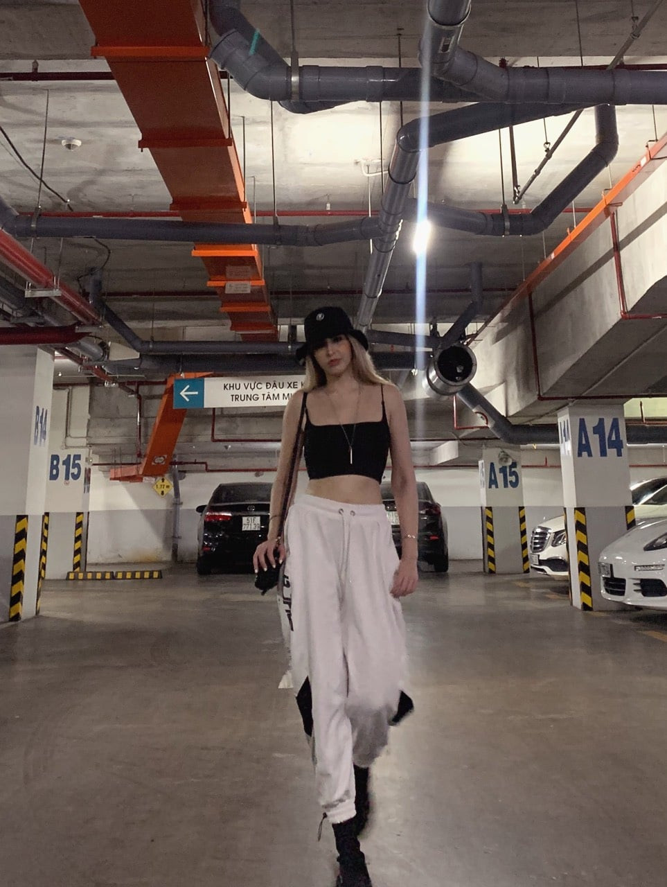 Với lợi thể từ hình thể cho đến gương mặt, nhiều người hy vọng rằng An Tây sẽ biết cách tận dụng để bước tiếp con đường nghệ thuật mà cô lựa chọn.