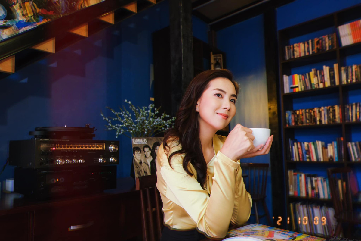 Kết thân với thời trang nhã nhặn nên vài lần đổi gu quyến rũ của Mai Ngọc làm dân mạng ngỡ ngàng.