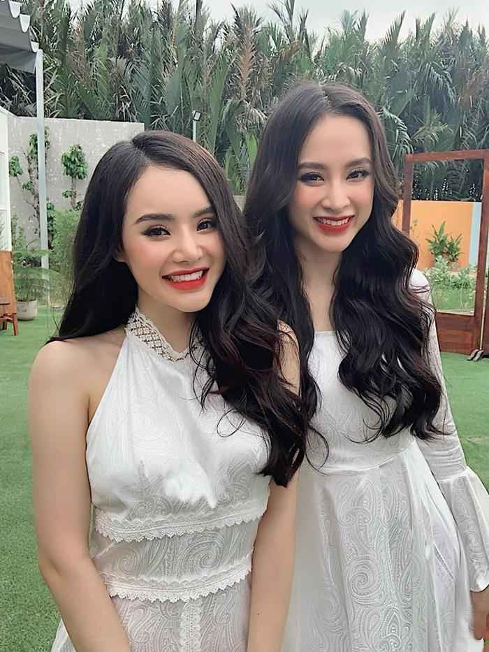 Mới đây, em gái của Angela Phương Trinh là Phương Trang đã lên tiếng về những phát ngôn gây tranh cãi của chị gái.