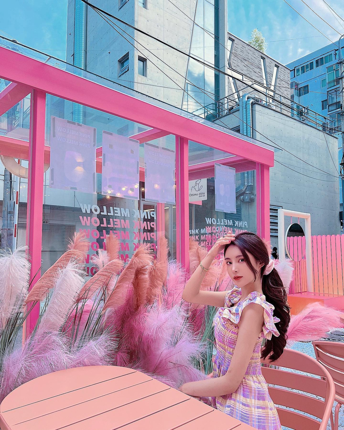 Chiếc xe do Yesong điều khiển đã đâm chết 1 tài xế giao hàng. Thông tin từ cảnh sát cho biết nạn nhân bị văng ra khỏi xe khoảng 100m và tử vong do vết thương quá nặng.