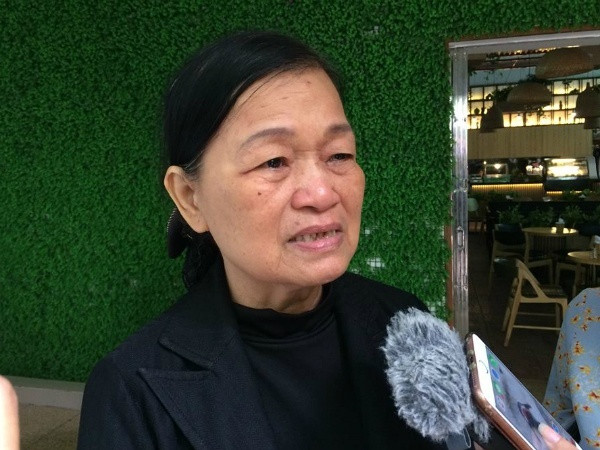 Ba 70 tuoi nguyen doi tinh mang, hien gan cuu chau thoat khoi “tu than