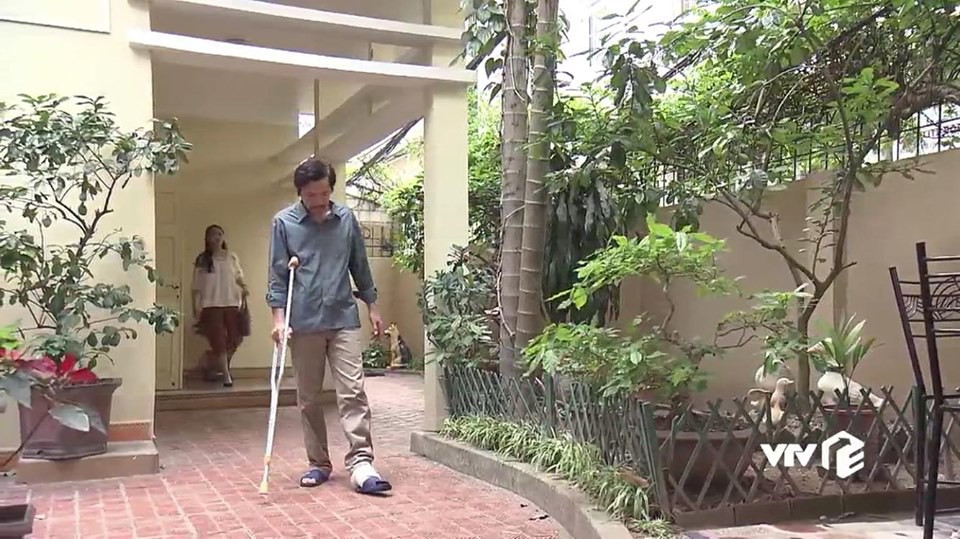 Chi tiet nho trong “Ve nha di con” gay tranh cai am i